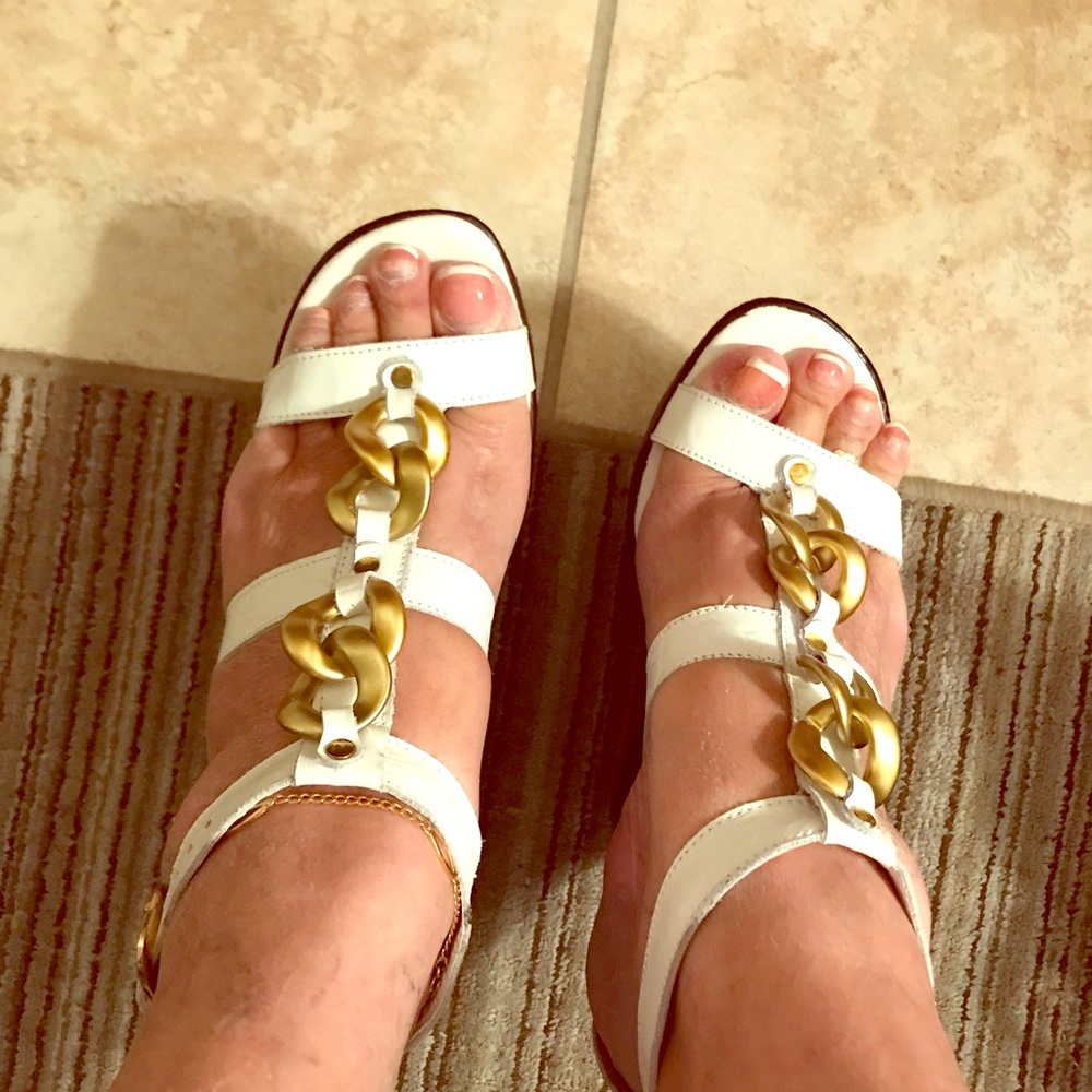 Sandals Brand new and Use, Shoes,  Woman Clothes